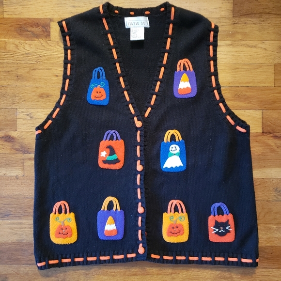 mandal bay Sweaters - Vintage 80s 90s Mandal Bay Halloween treat sweater vest L kitsch novelty spooky